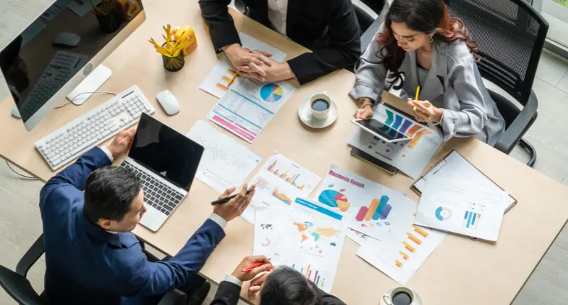 Skomplikowane procesy administracyjne w firmie